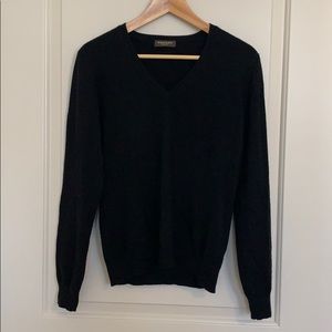 Classic cashmere sweater